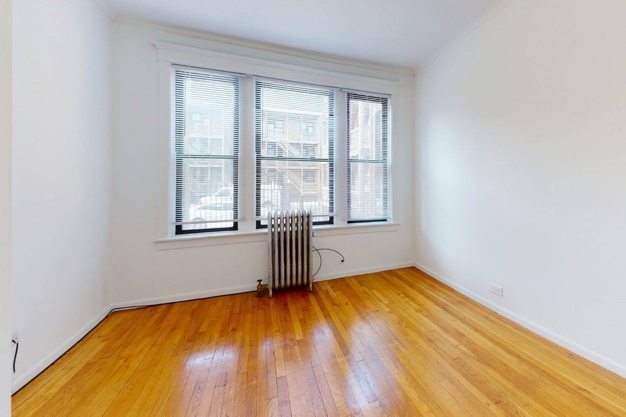 5416 S. Woodlawn Avenue – photo 4