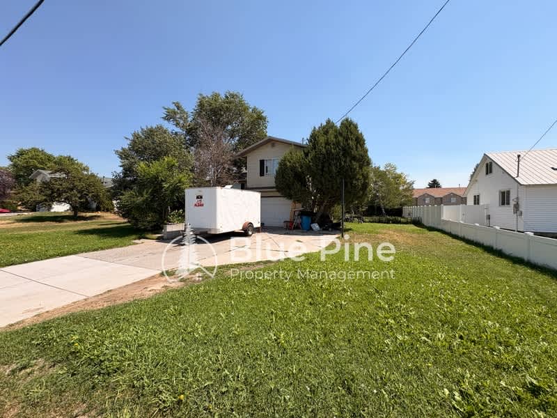 635 South 5th Street West – photo 1