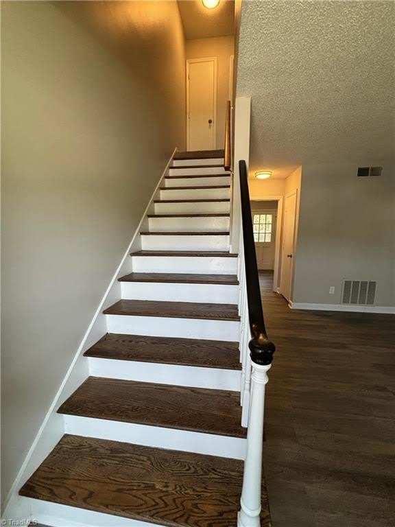 504 S Cherry Street – photo 2