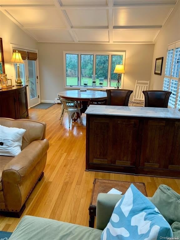 6 Lynn Court – photo 3