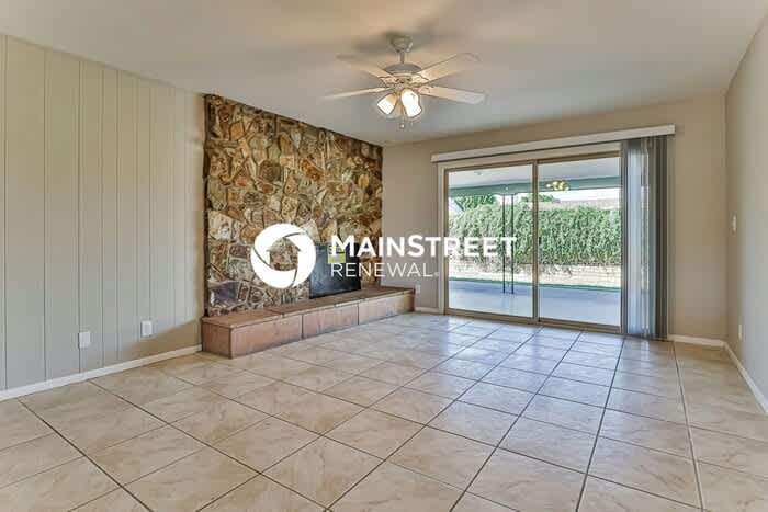 838 East 10th Street – photo 5