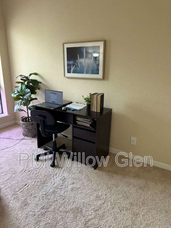 39931 Cedar Blvd – photo 2