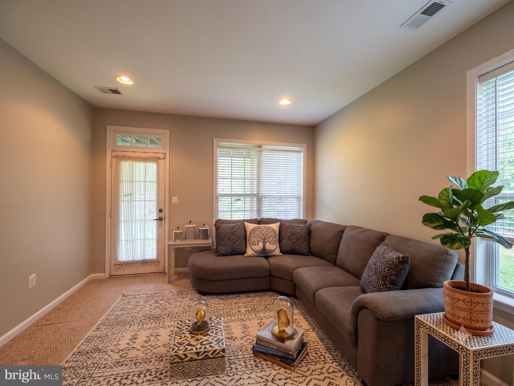5609 FAIRCLOTH Court – photo 5