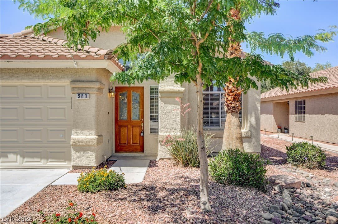 980 Sand Coral Drive – photo 5