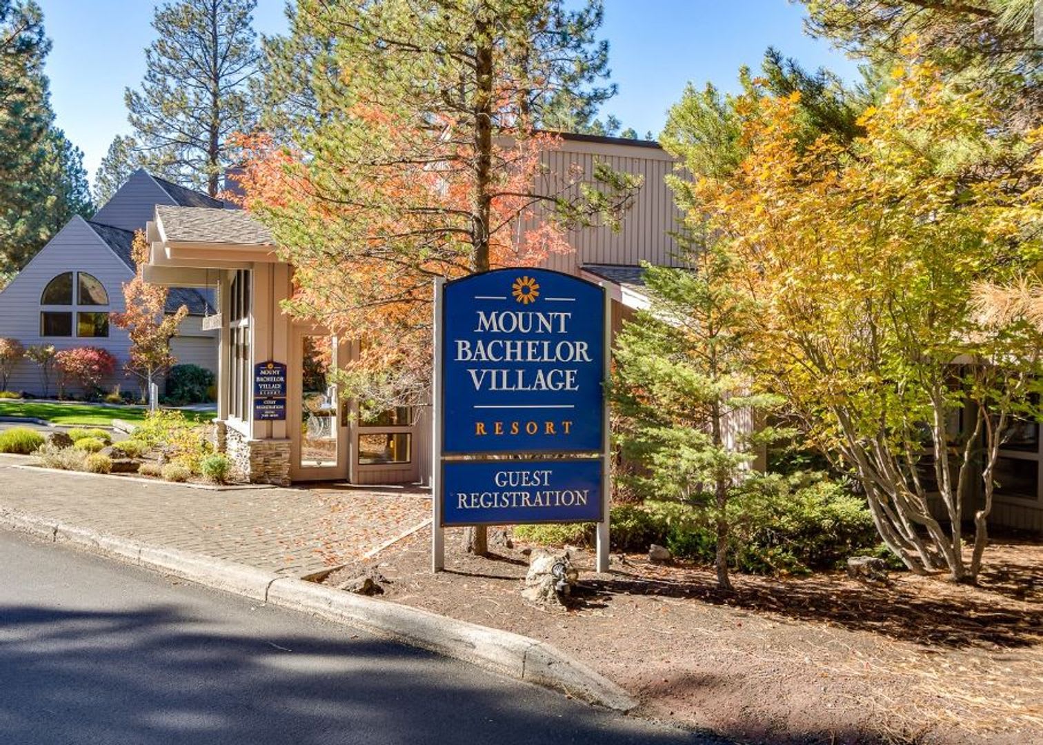 Mt. Bachelor Village Condo #207 – photo 2