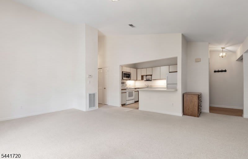 82 Smithfield Ct – photo 5