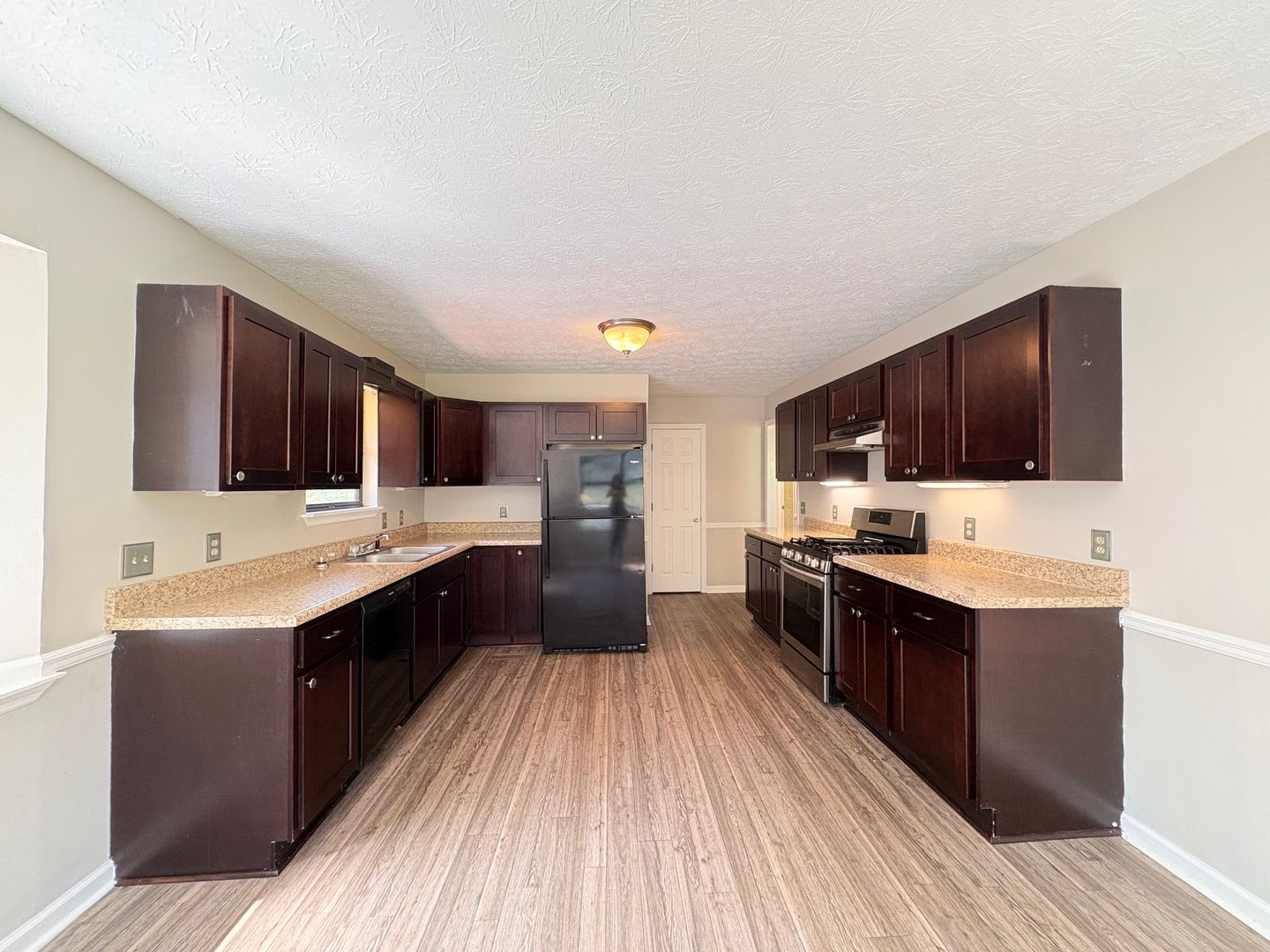 901 Locke Drive, Oxford – photo 4