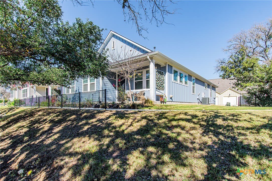 121 Lafitte Drive – photo 2