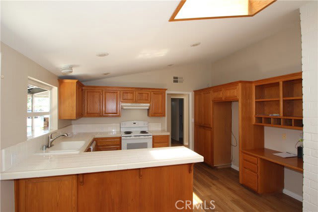 263 Hanover Drive – photo 2
