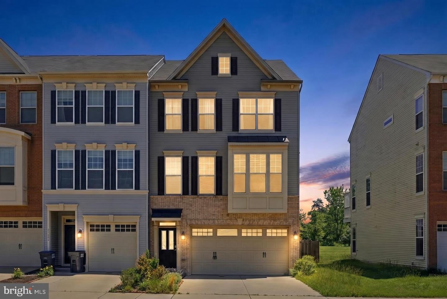 25284 ARROWROOT Terrace – photo 1