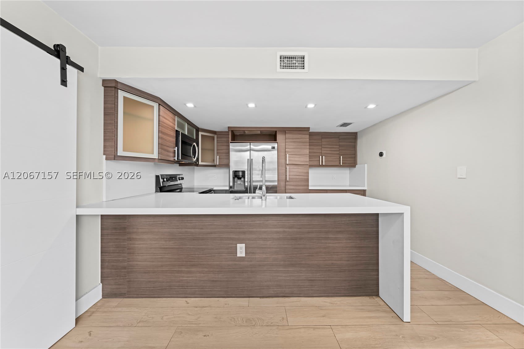 6480 Miami Lakes Dr E – photo 3