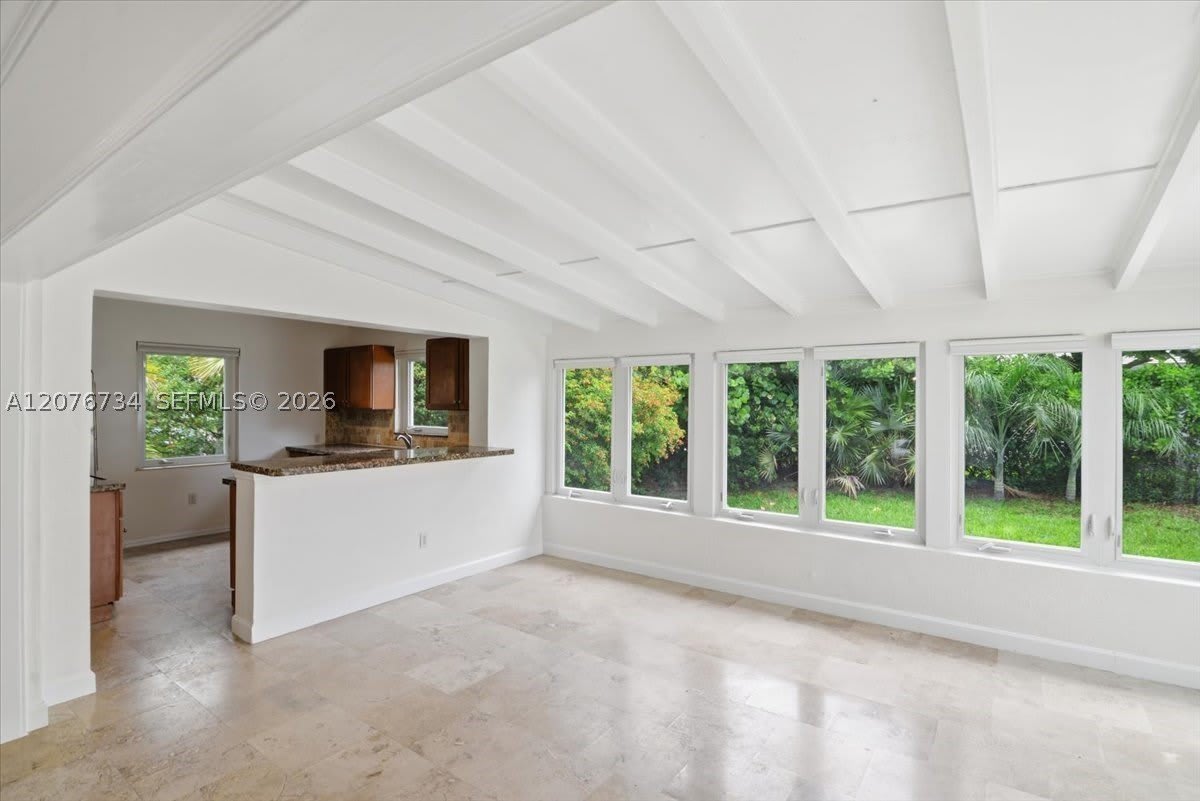 8975 Froude Ave – photo 5