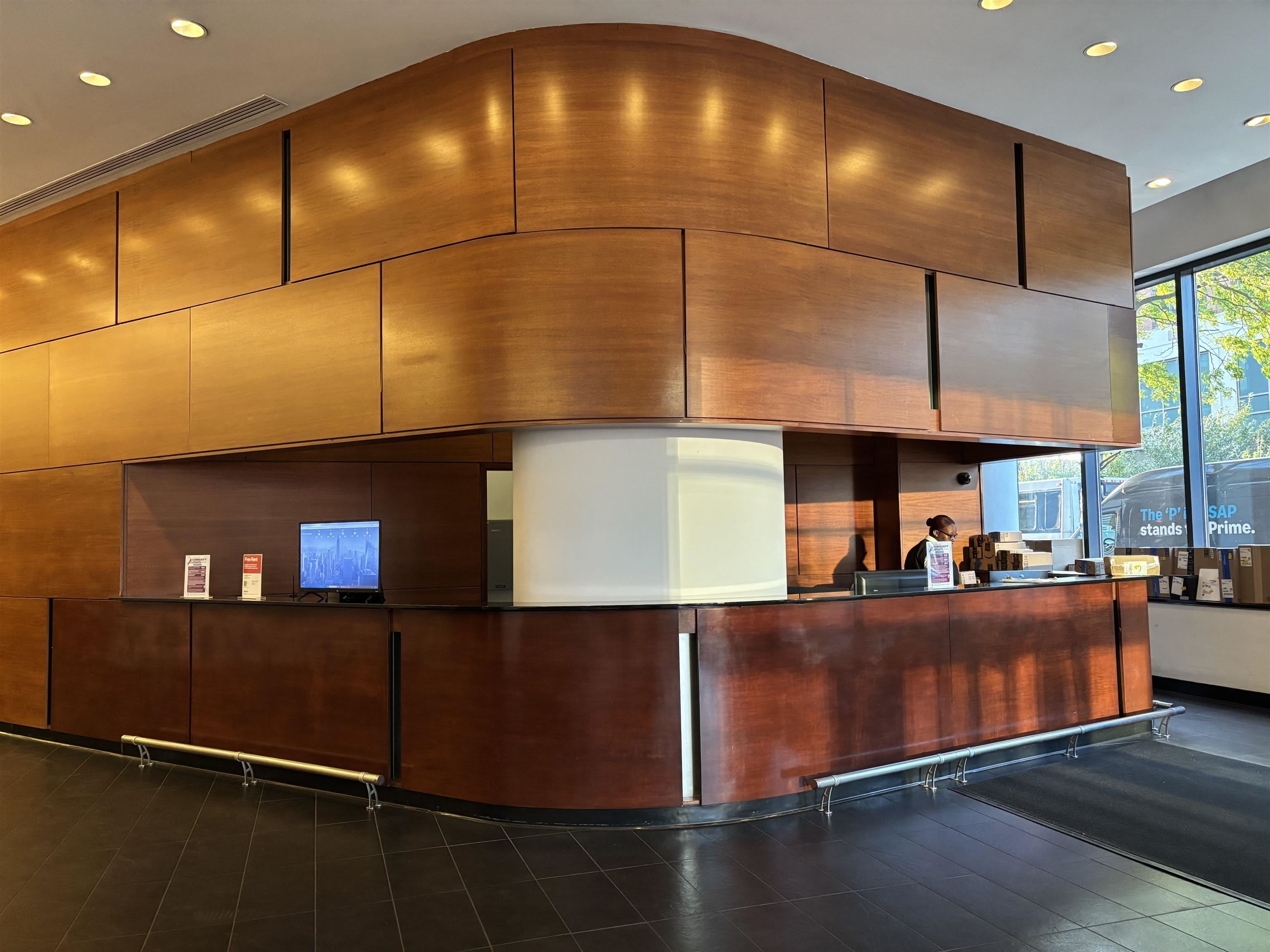 389 WASHINGTON ST – photo 4