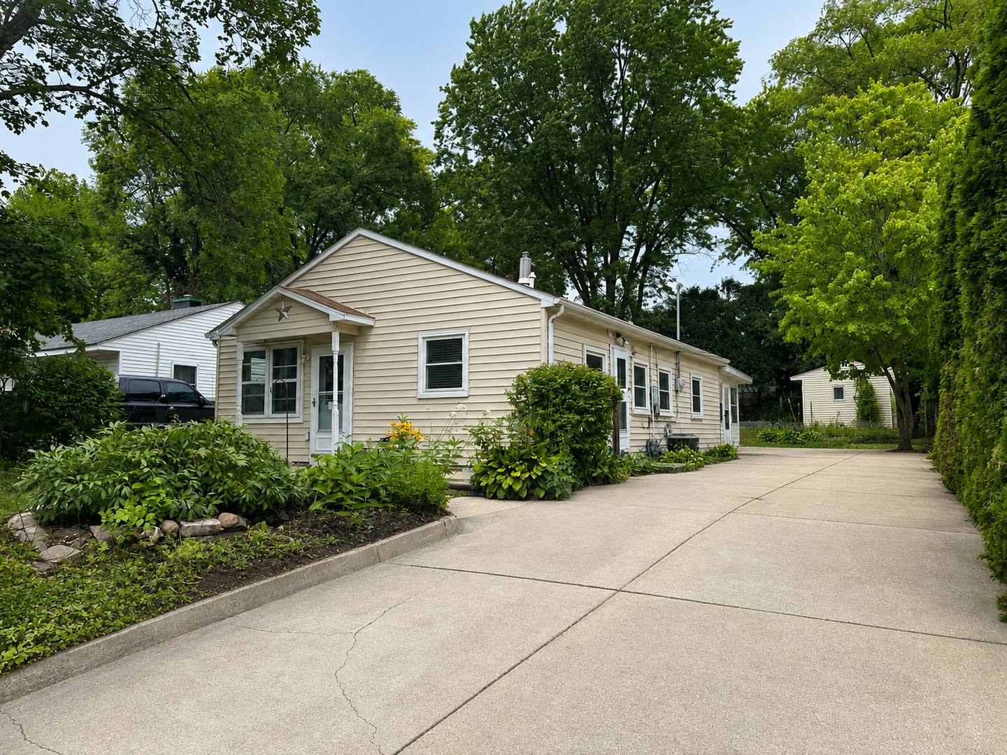 4318 Sheffield Road – photo 2