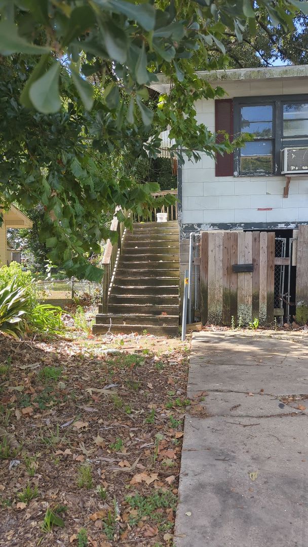 2 Bed 1 Bath House – photo 1