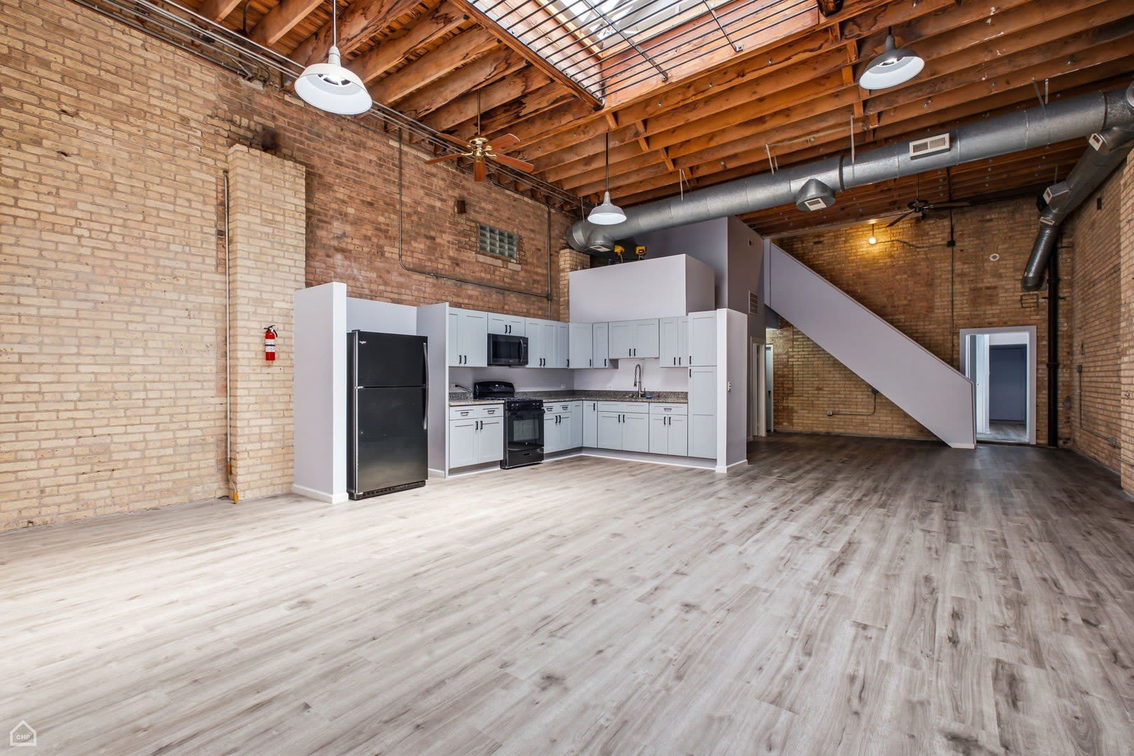 1742 N Mozart Street – photo 4