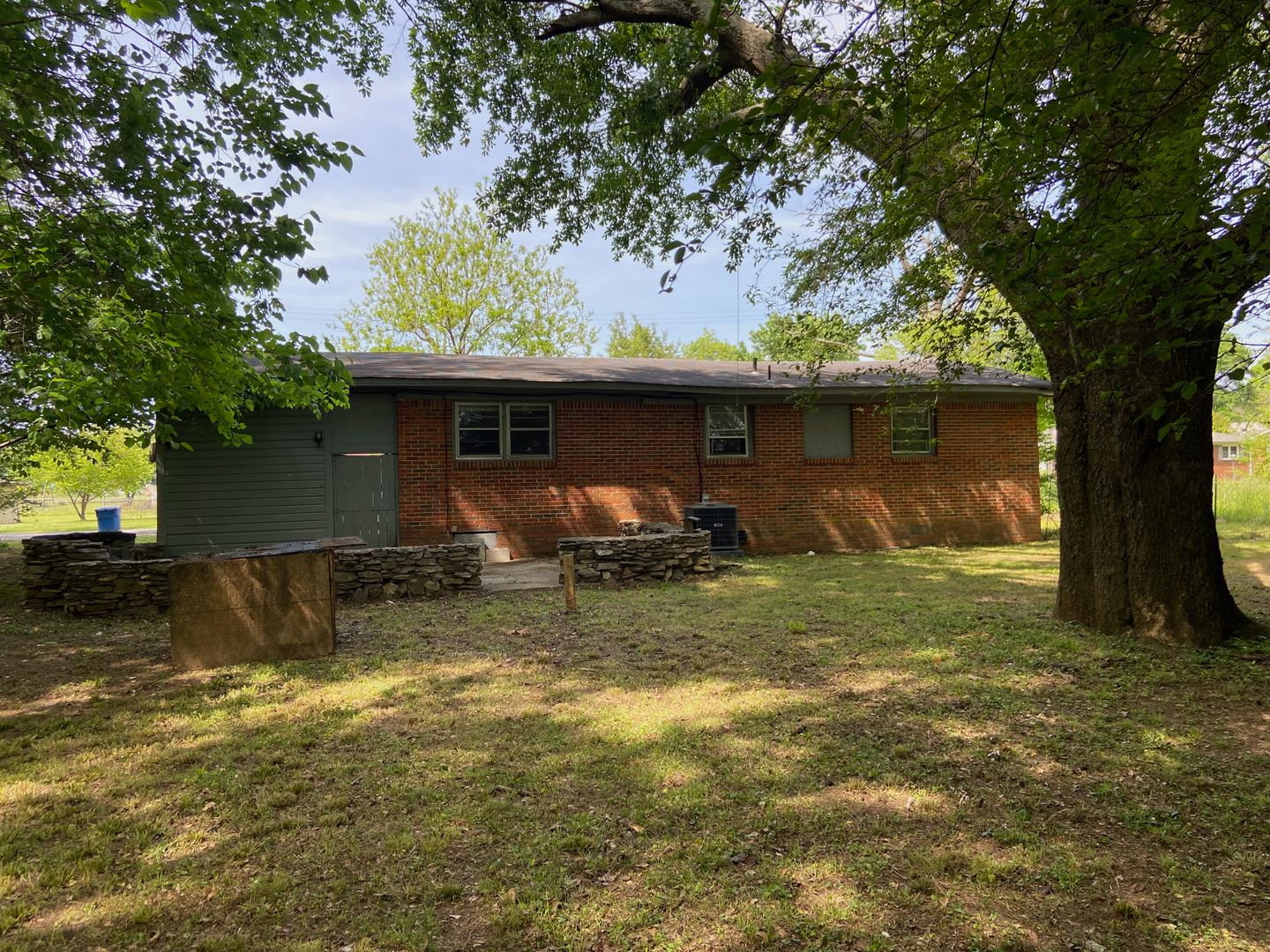 624 Bruce Street – photo 3