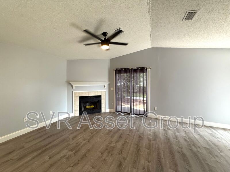 1033 Sea Hawk Drive – photo 4