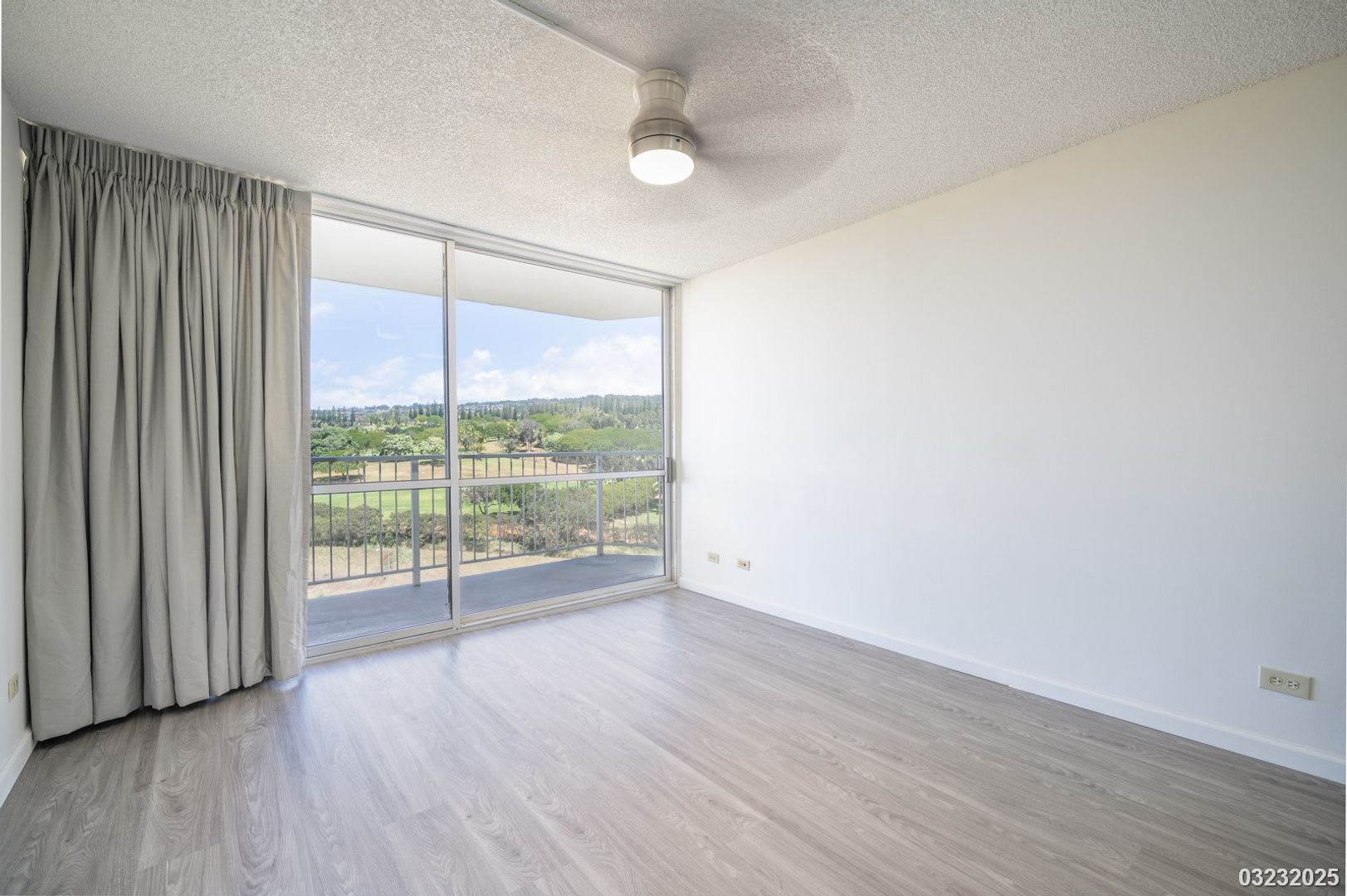 2 545 1Br 1Ba 514 Sf Utilities Included 2 Covered Parking Stalls Available Sept 1St – photo 5