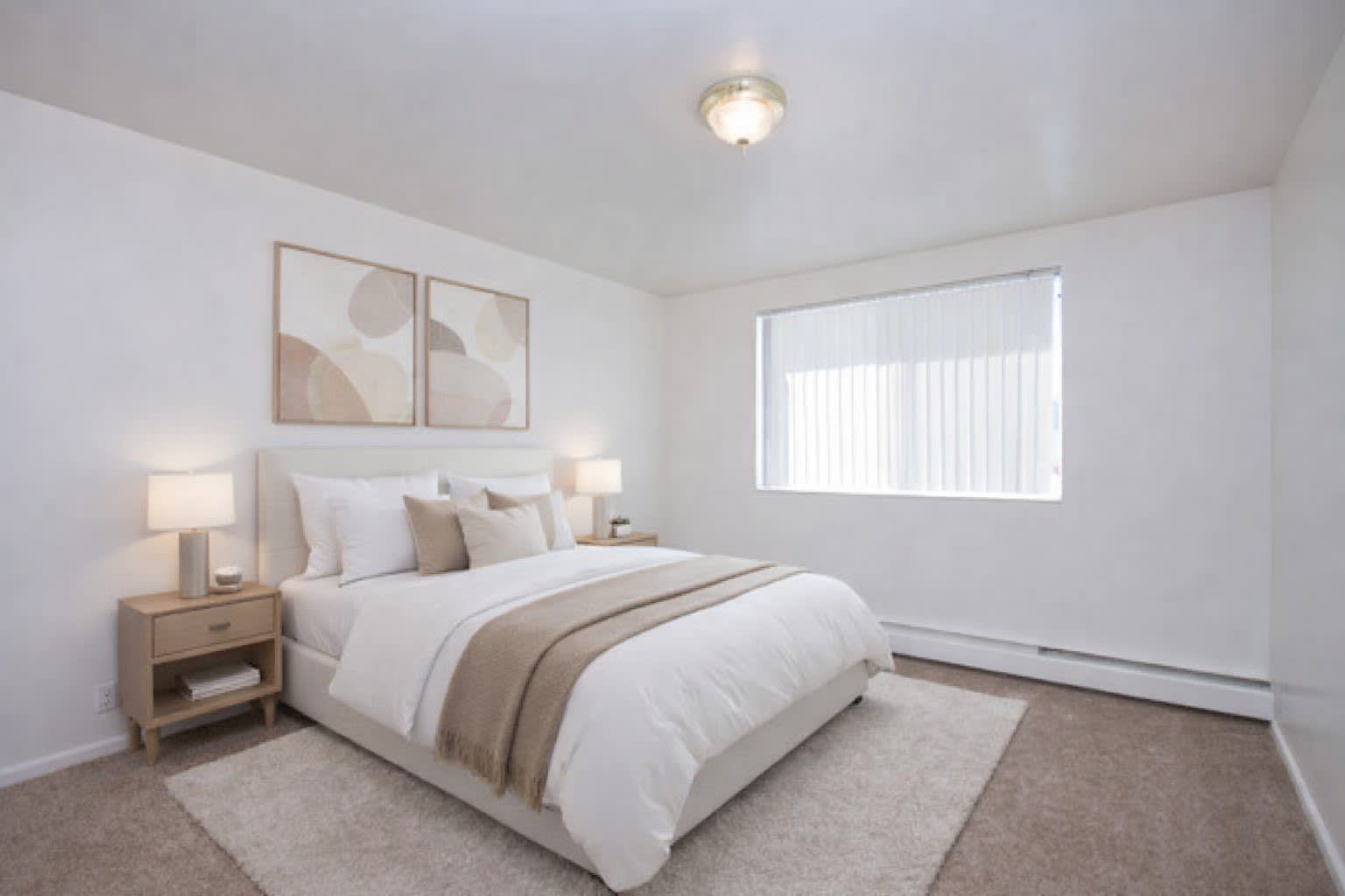 Bristol Square Apartments – photo 4