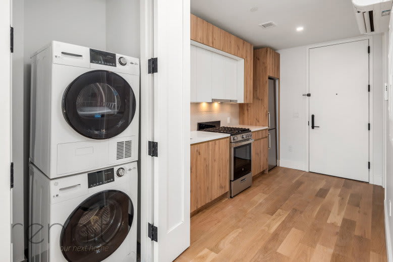 580 Classon Avenue – photo 2