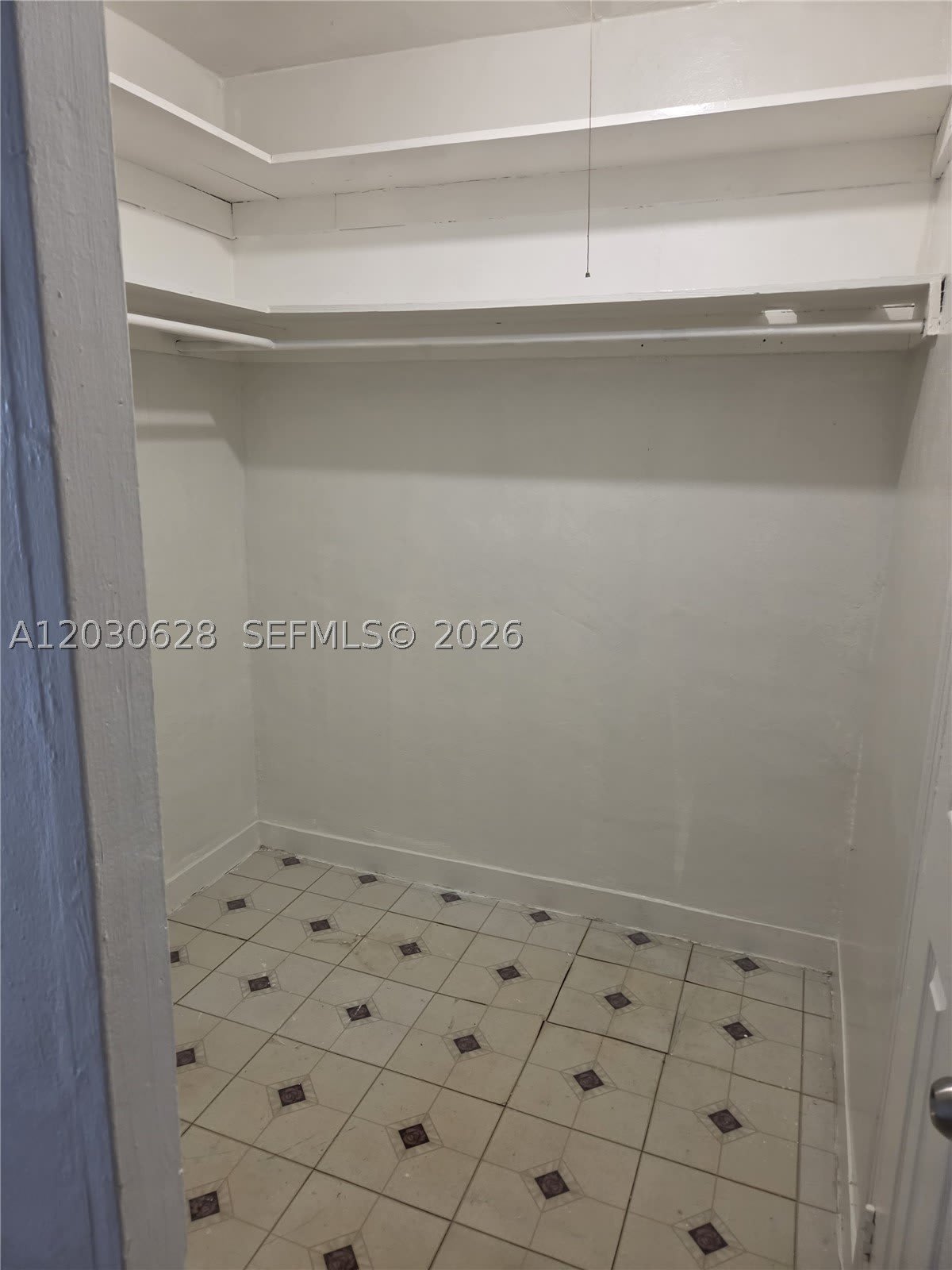5605 Taylor St – photo 5