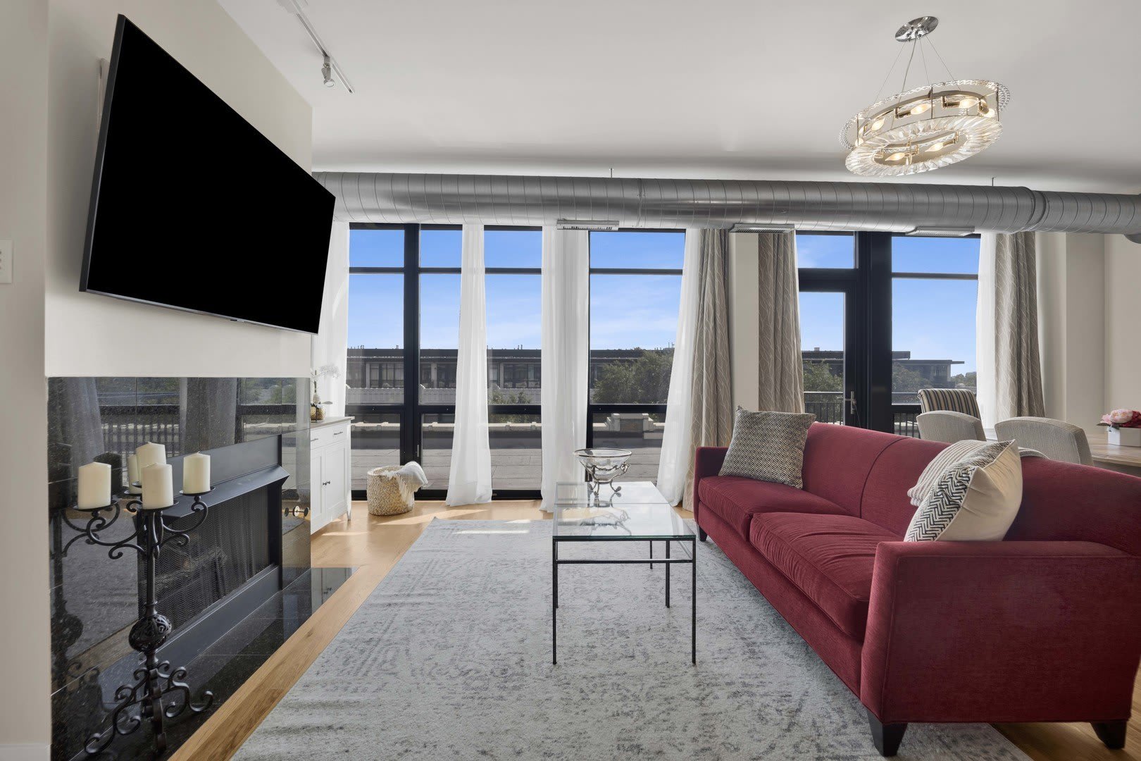 1150 W 15th Street – photo 2