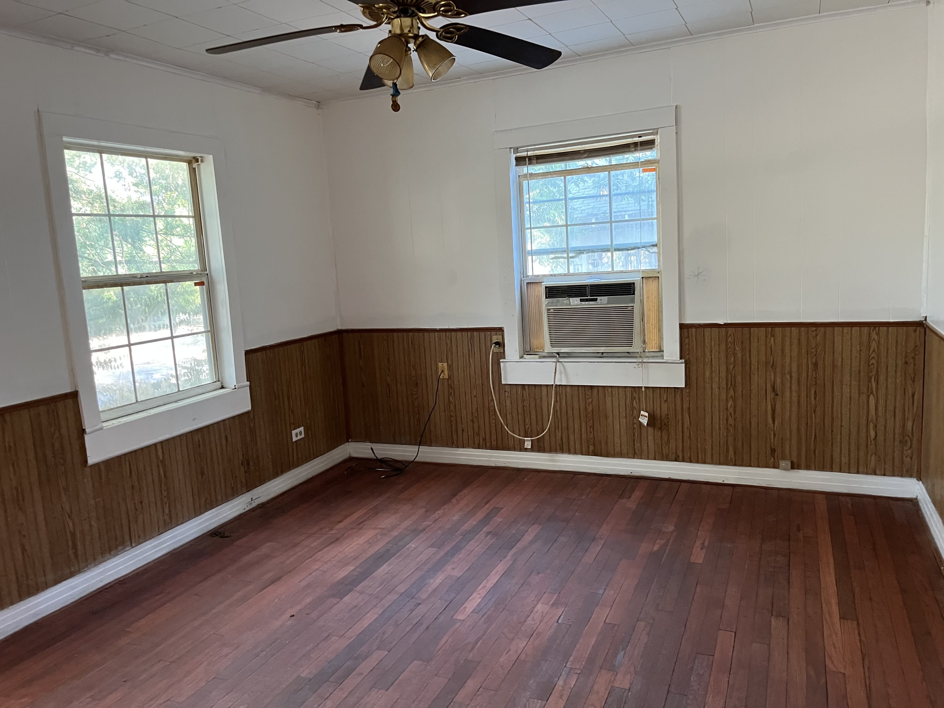 1504 Earl Street – photo 3