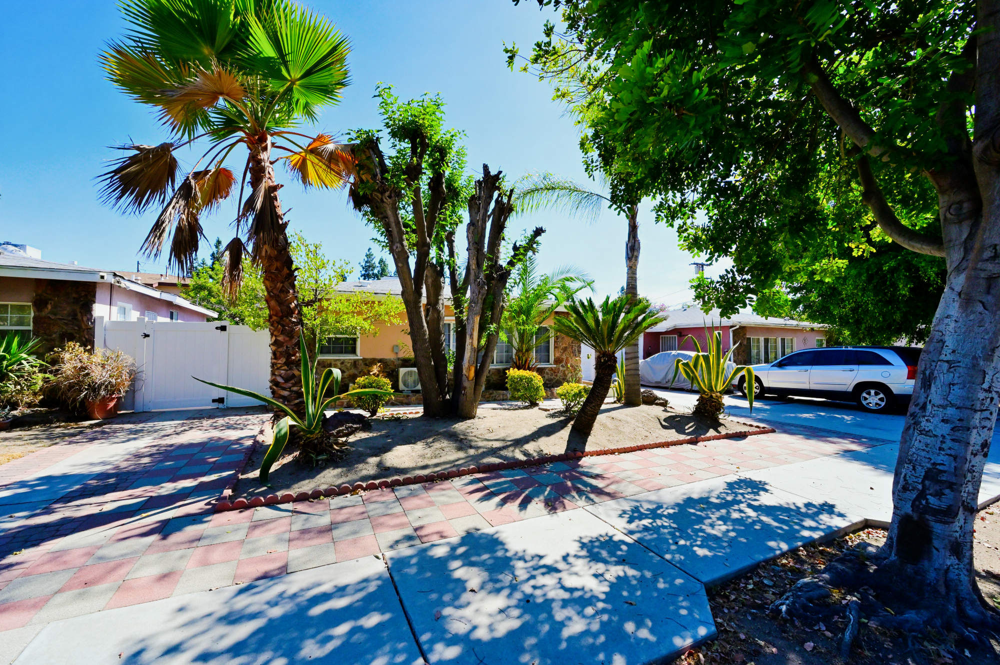 324 E Olive Ave – photo 5