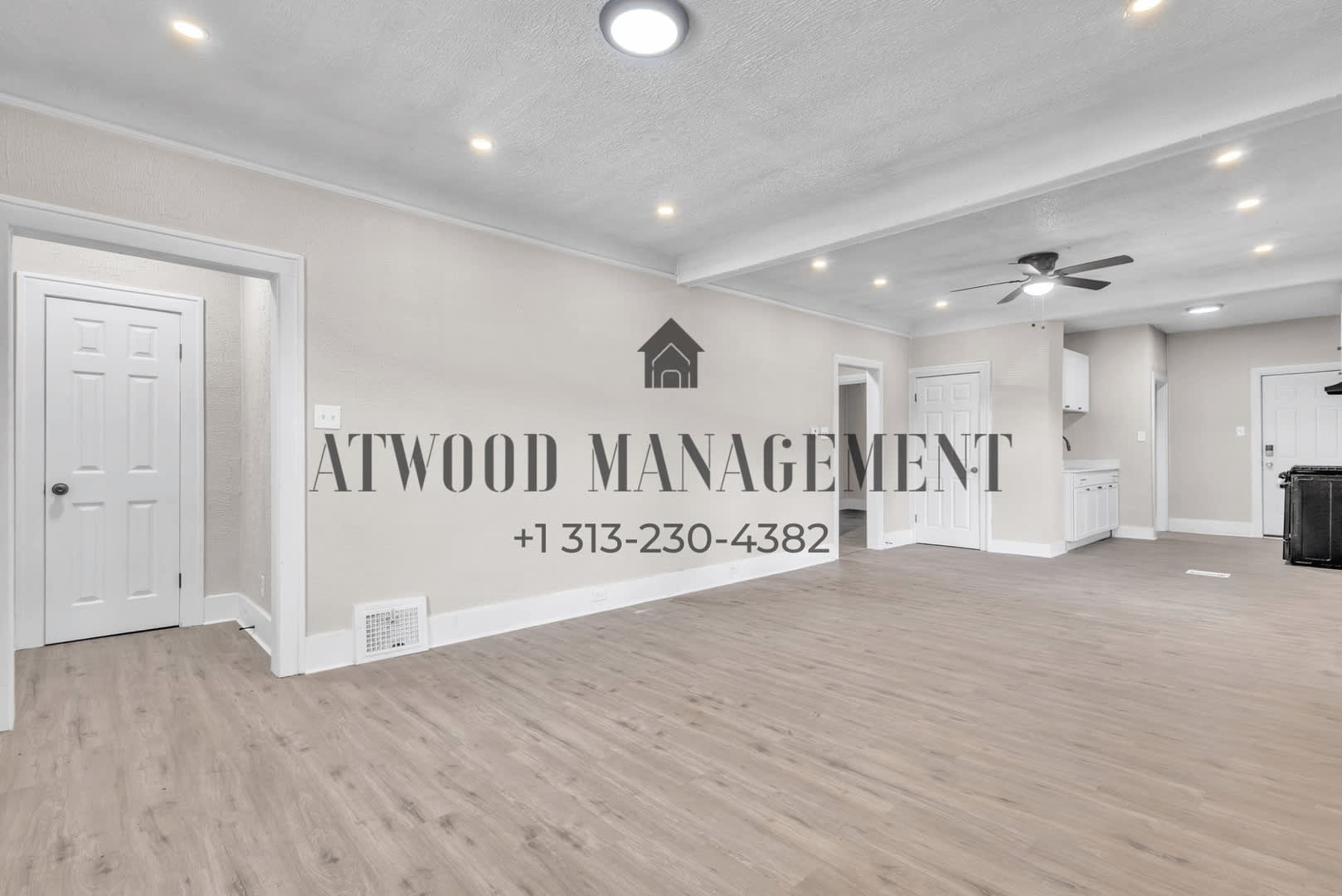 This Beautifully Updated 3 Bedroom 1 Bath Single Family Home Is Ready For Move In – photo 3