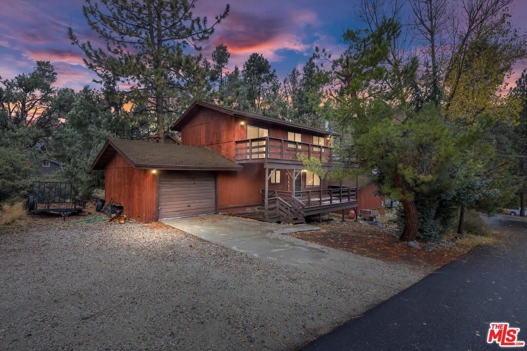 2317 Maplewood Way – photo 1