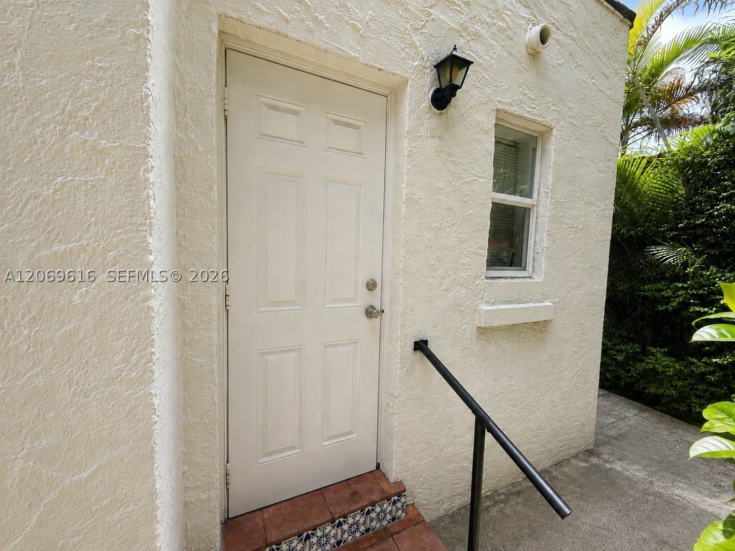 1222 Pizarro St – photo 1