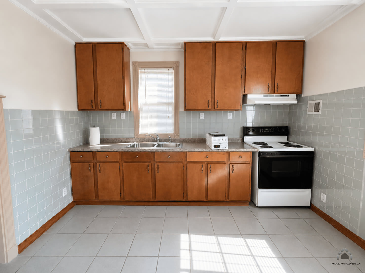 Your Next Home Awaits 3 Bed 1 5 Bath Single Family Rental – photo 2