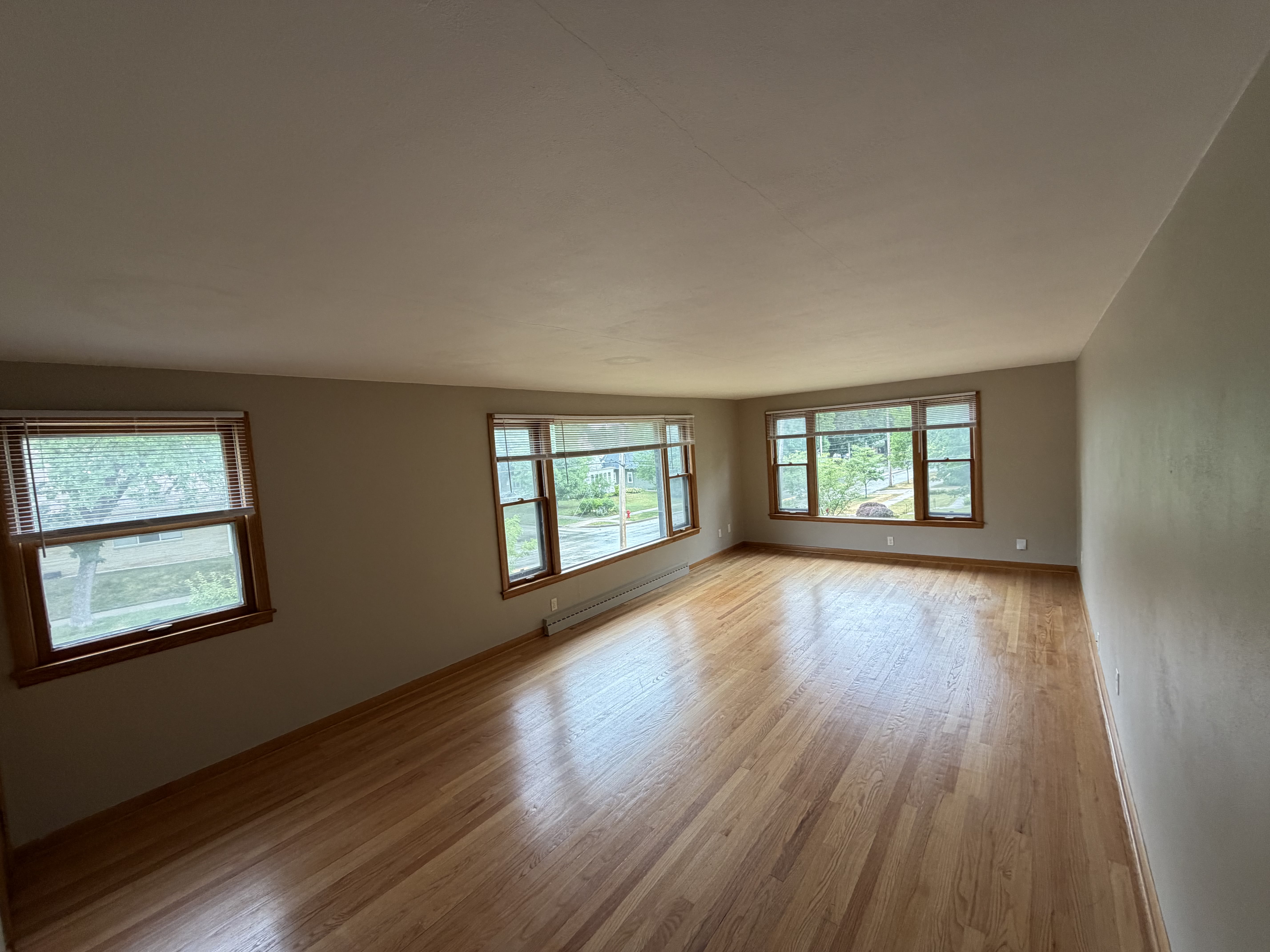 7009 West Lloyd Street – photo 2