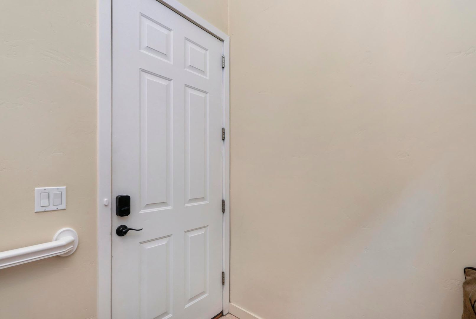 2 Bdrm 2 Bath – photo 3