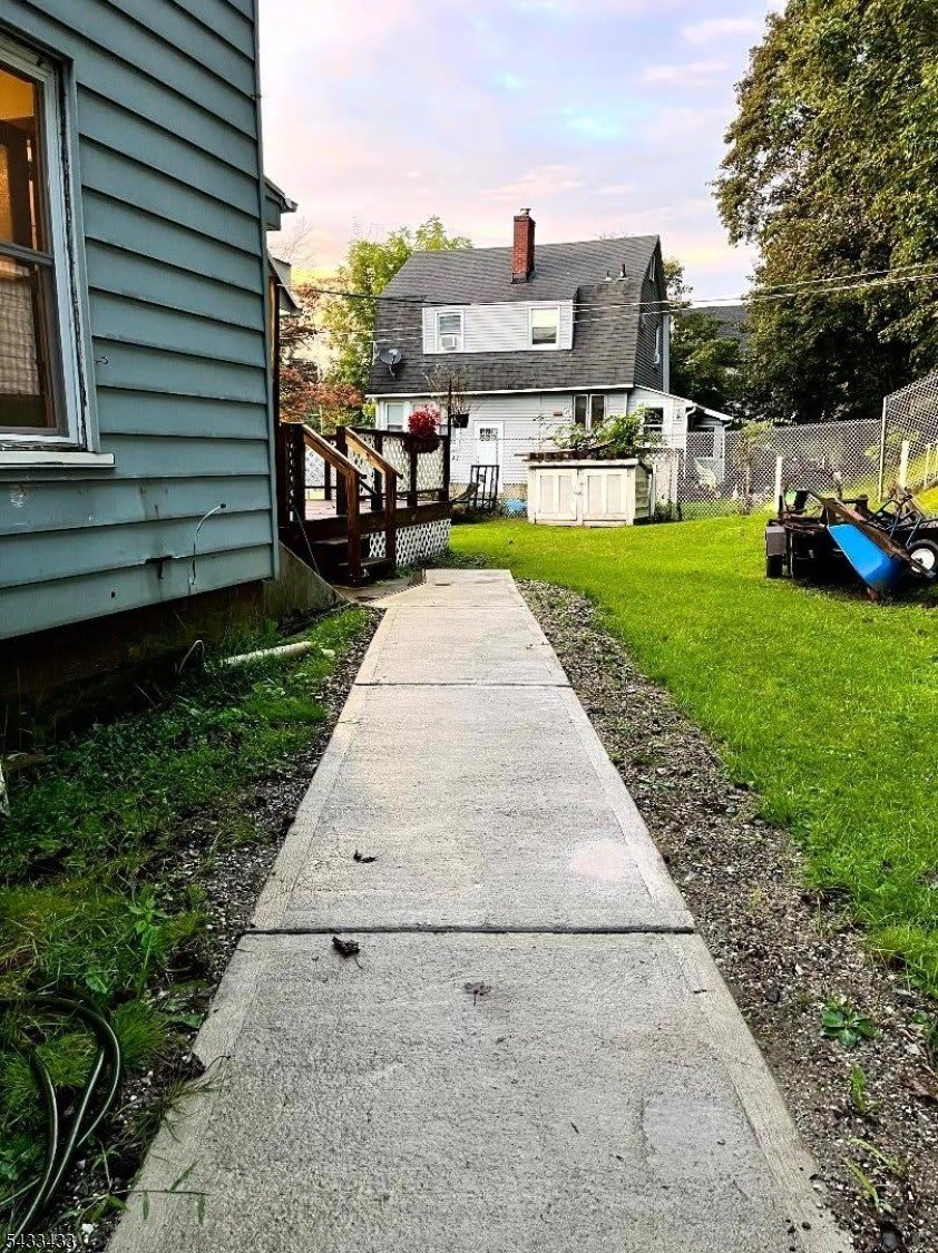 30 Fowler St – photo 4