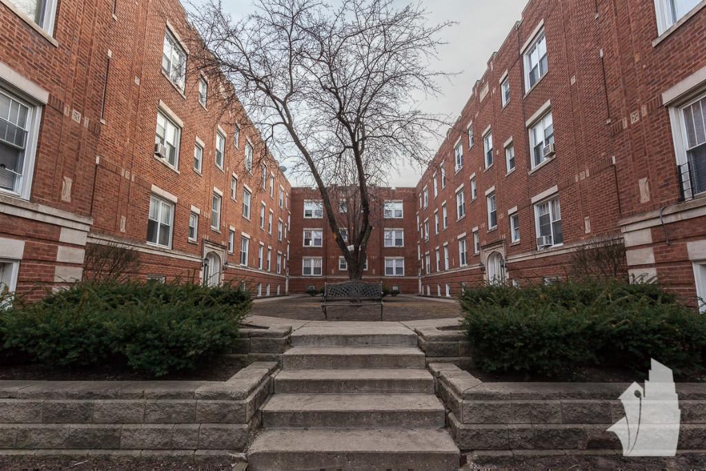 955 W Cornelia Ave – photo 1