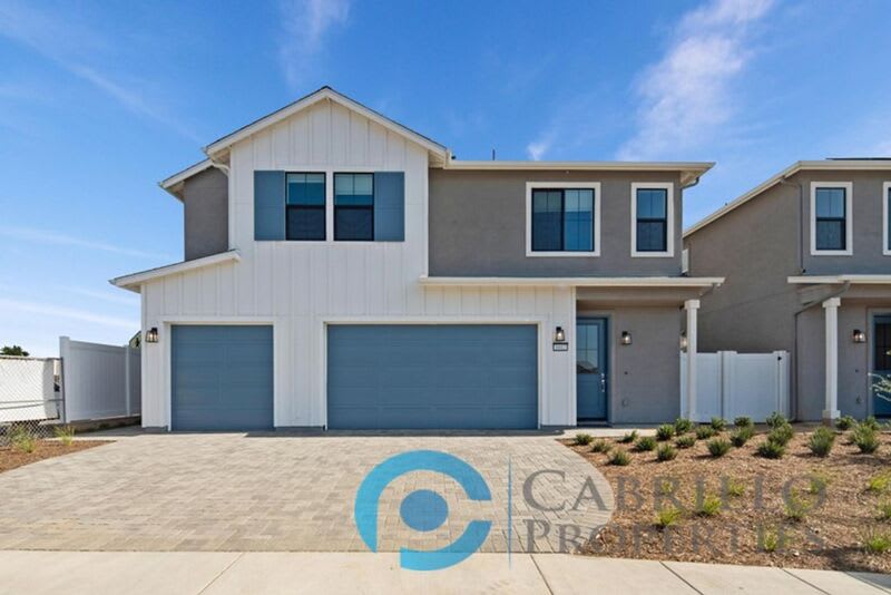 1668 Neptune Ave – photo 2