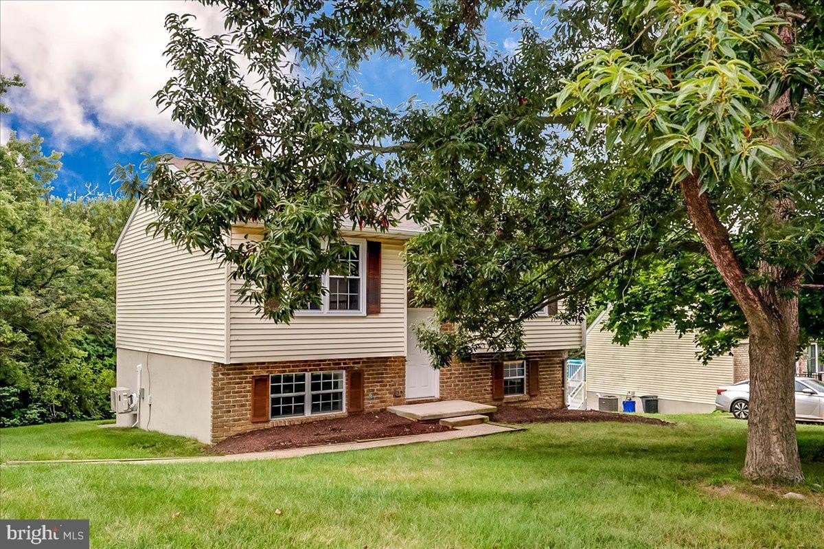 305 LUTHER Drive – photo 2