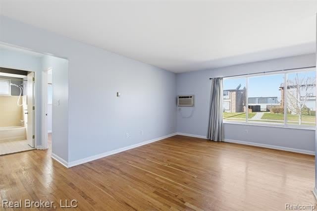 4840 Briarwood Avenue – photo 3