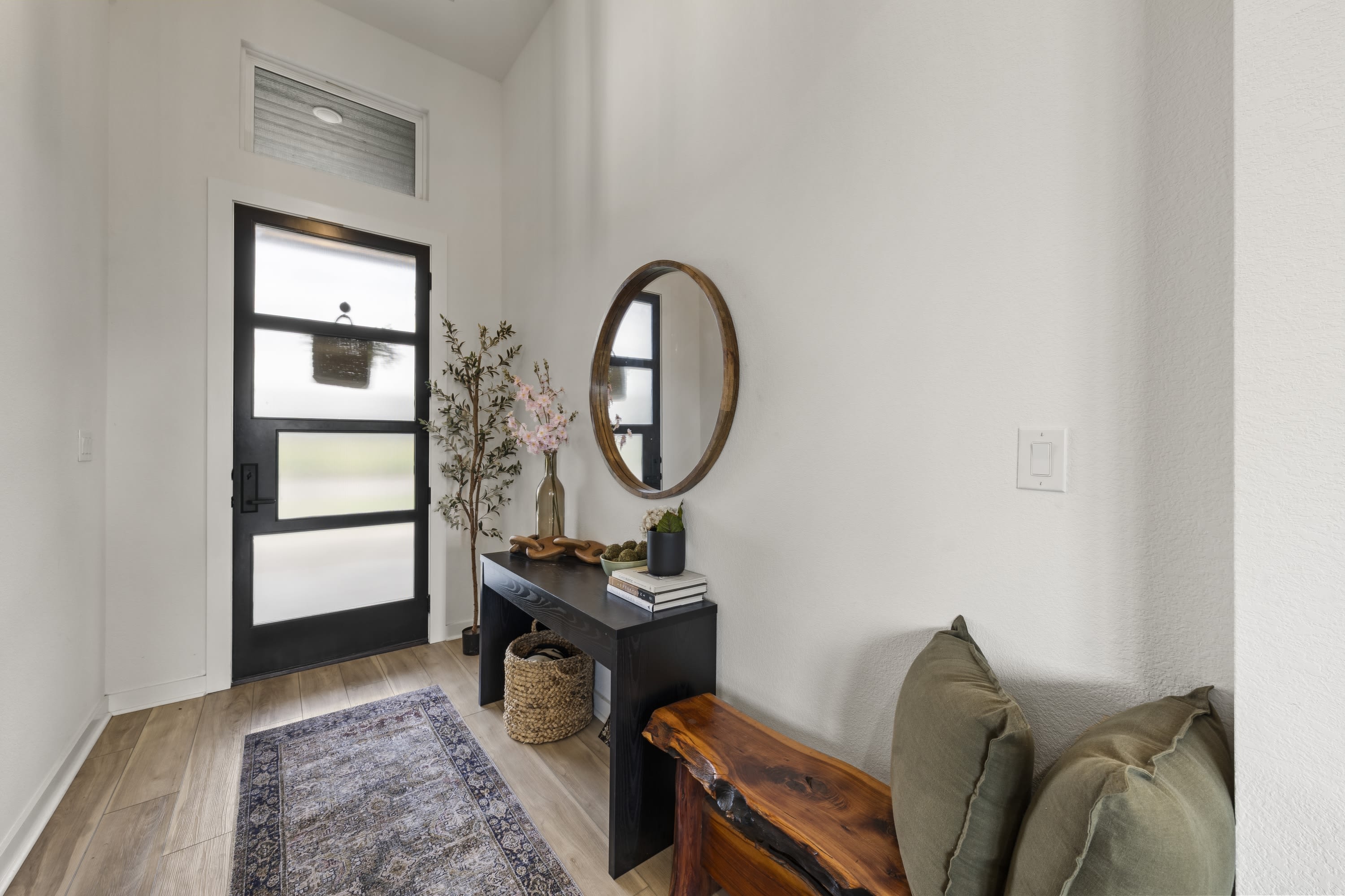 9925 Bridlewood Lane – photo 3