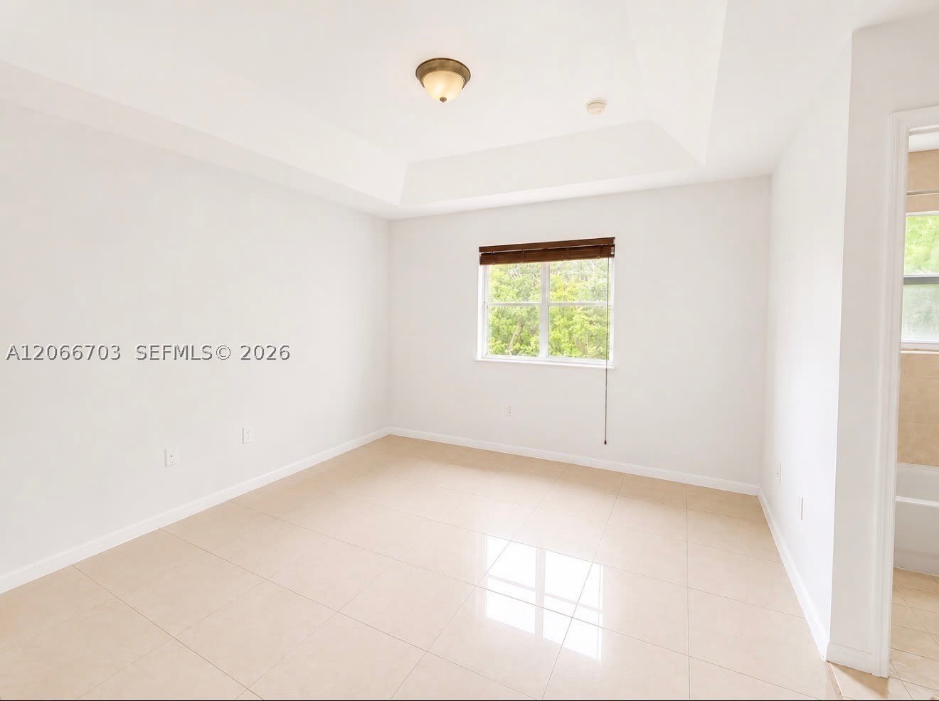 3007 SE 17th Ave – photo 4