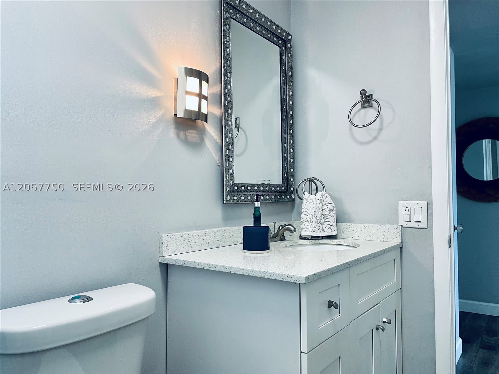 2300 Park Ln – photo 4
