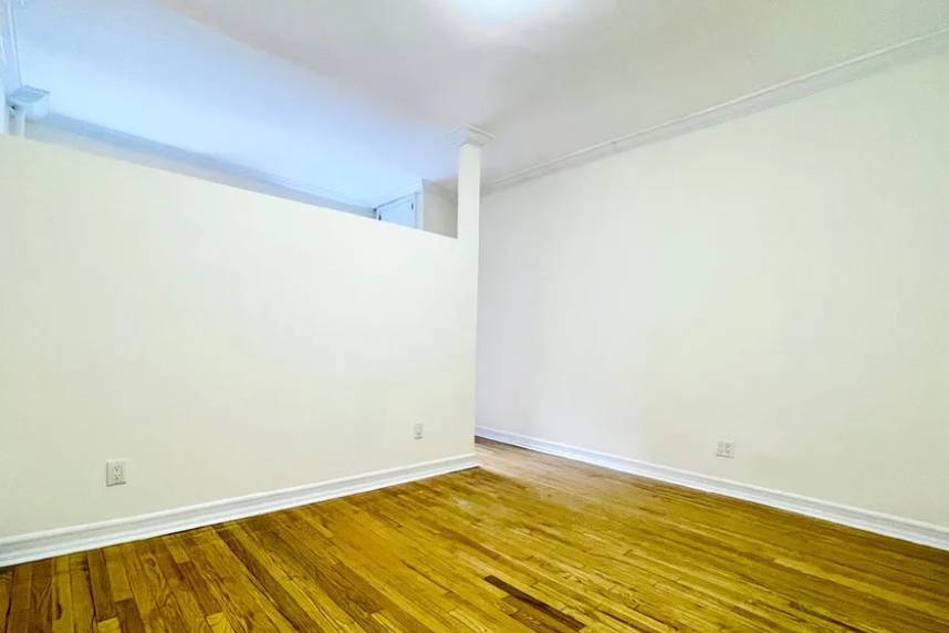 121 E 89th St – photo 5