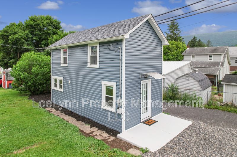 14210 Temple St – photo 2