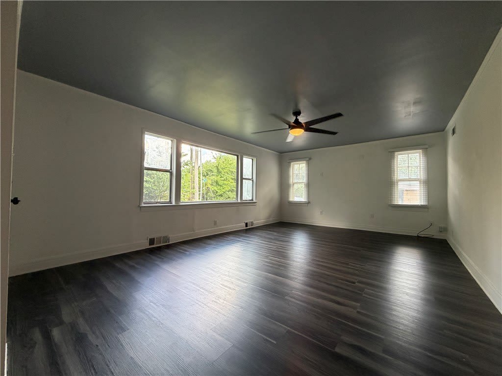 1095 S Ray Avenue – photo 3