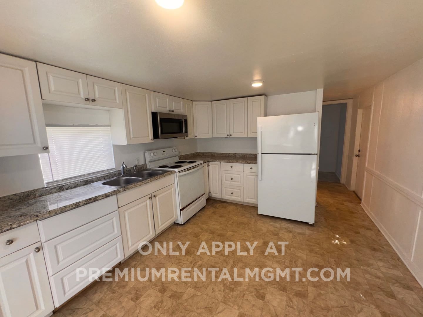 1137 S Christiana Ave Apopka FL 32703 – photo 2