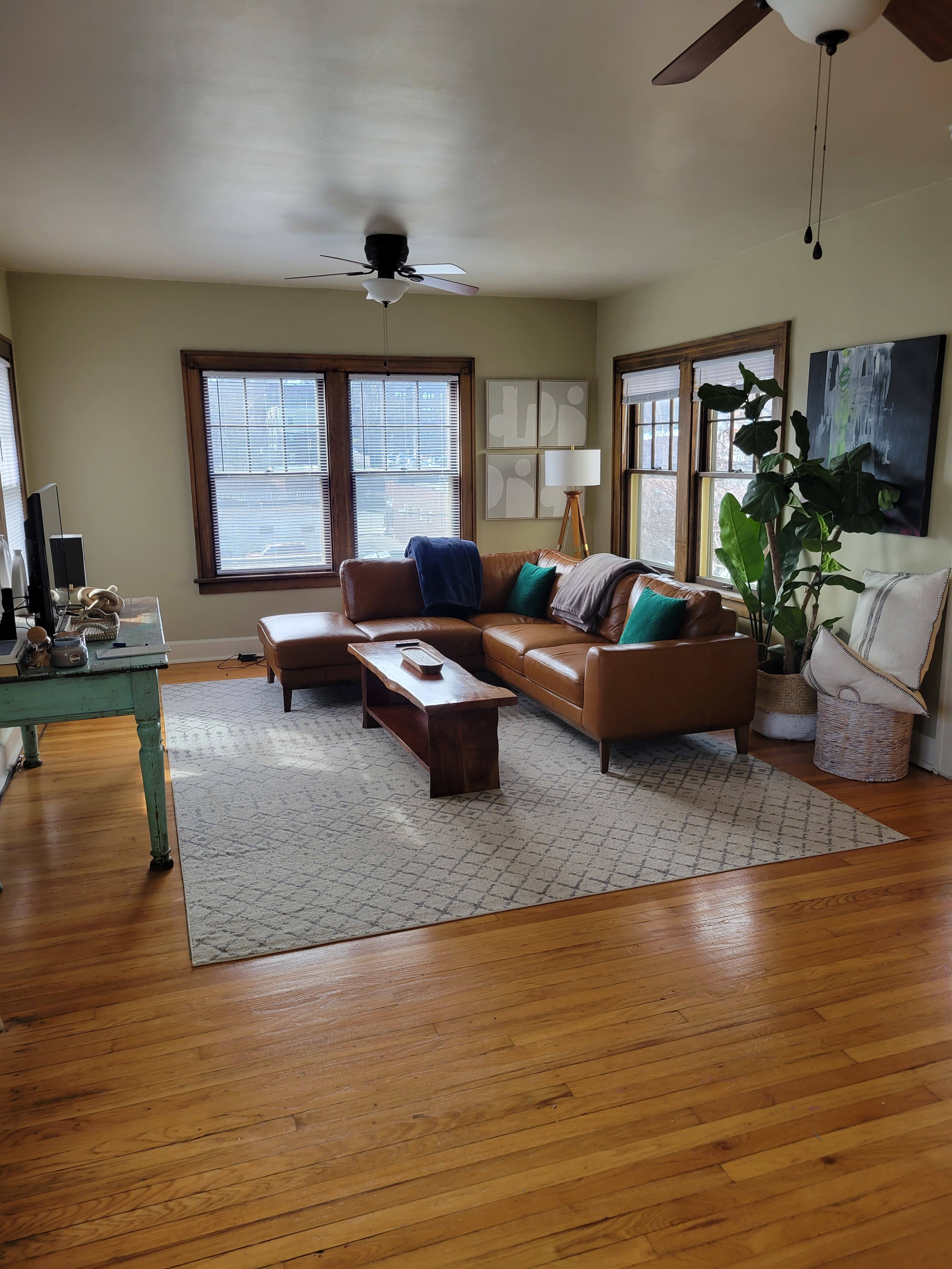 562 28th St – photo 3