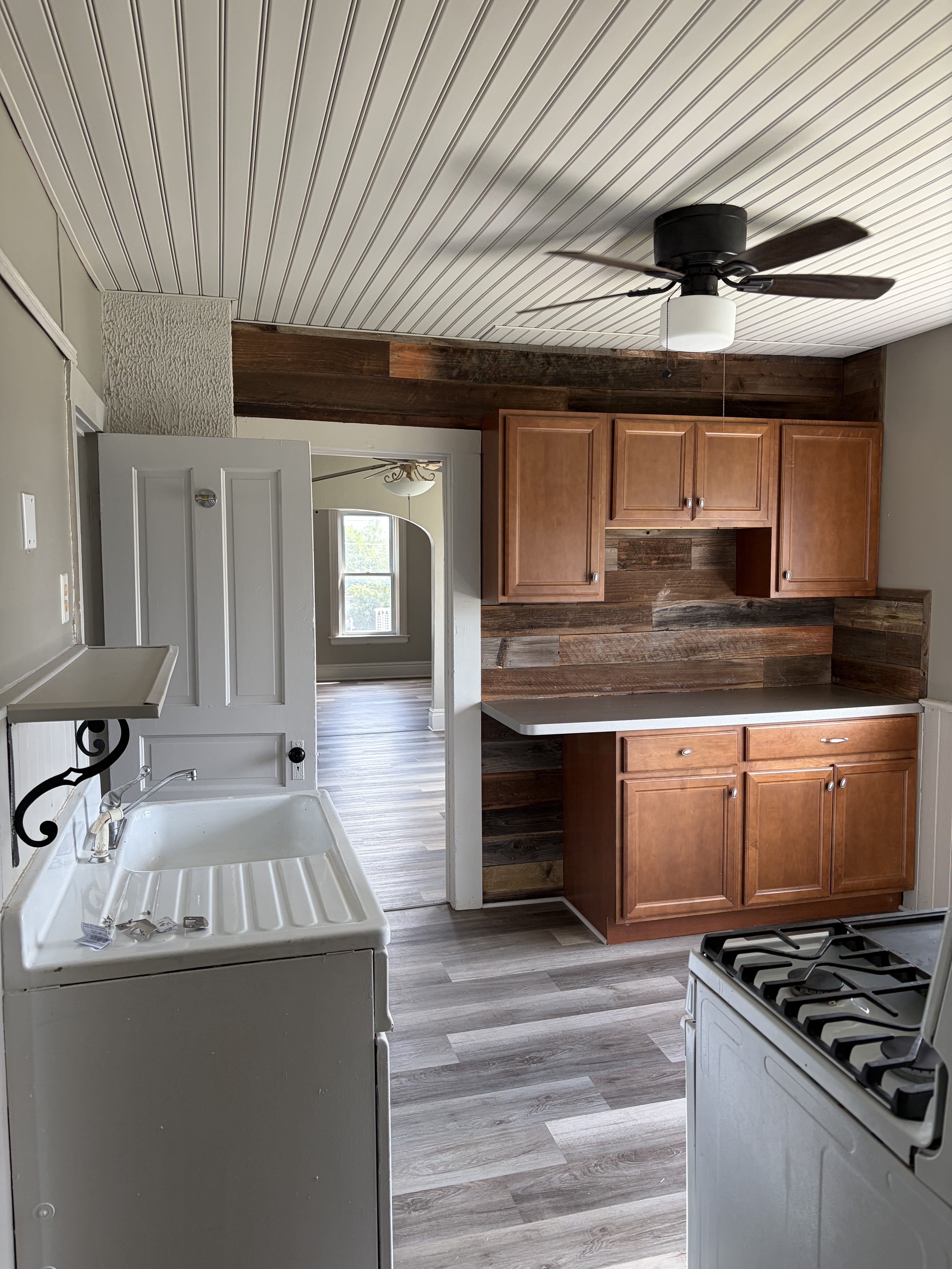 54 Lincoln St – photo 1