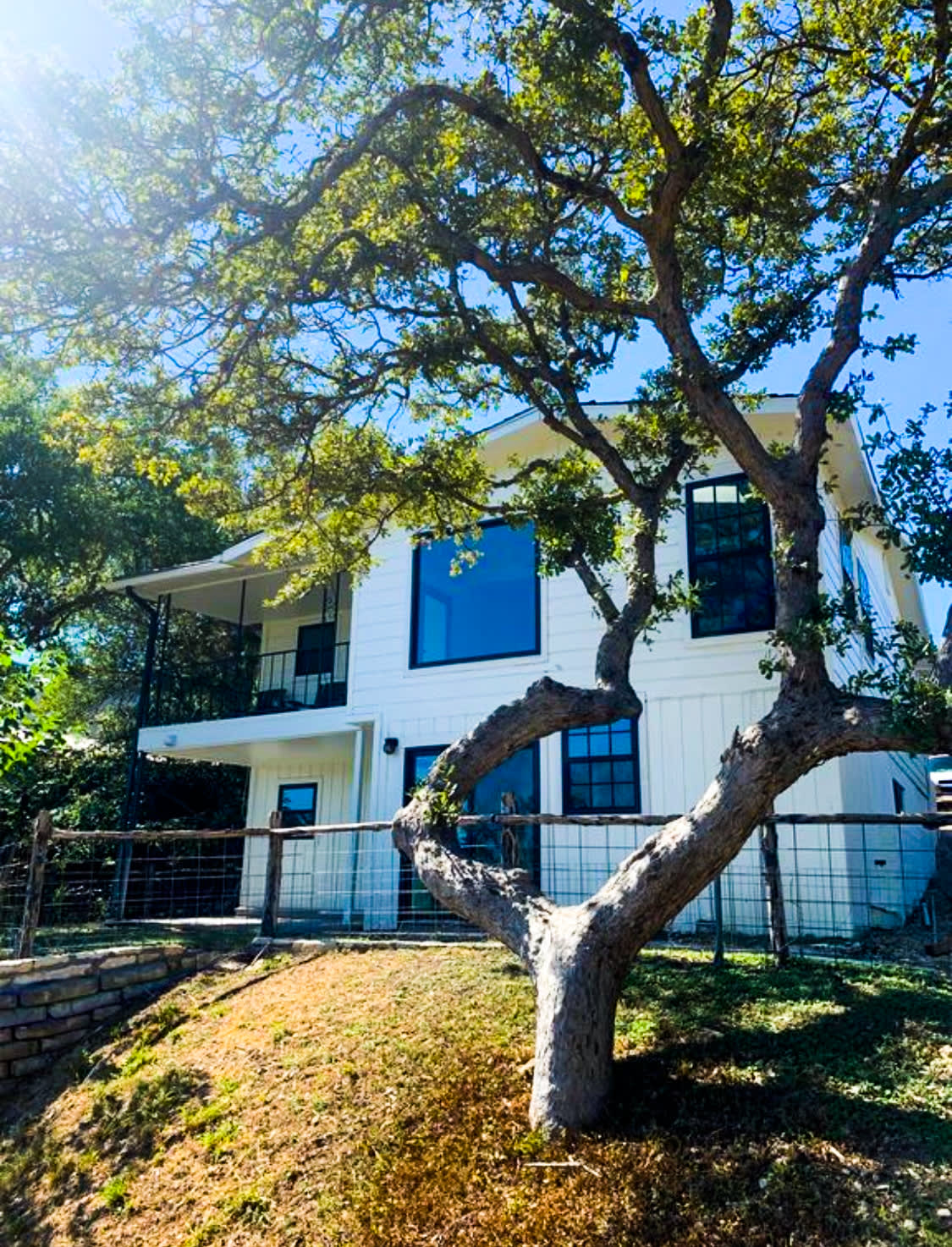 1201 Lakeshore Dr – photo 1